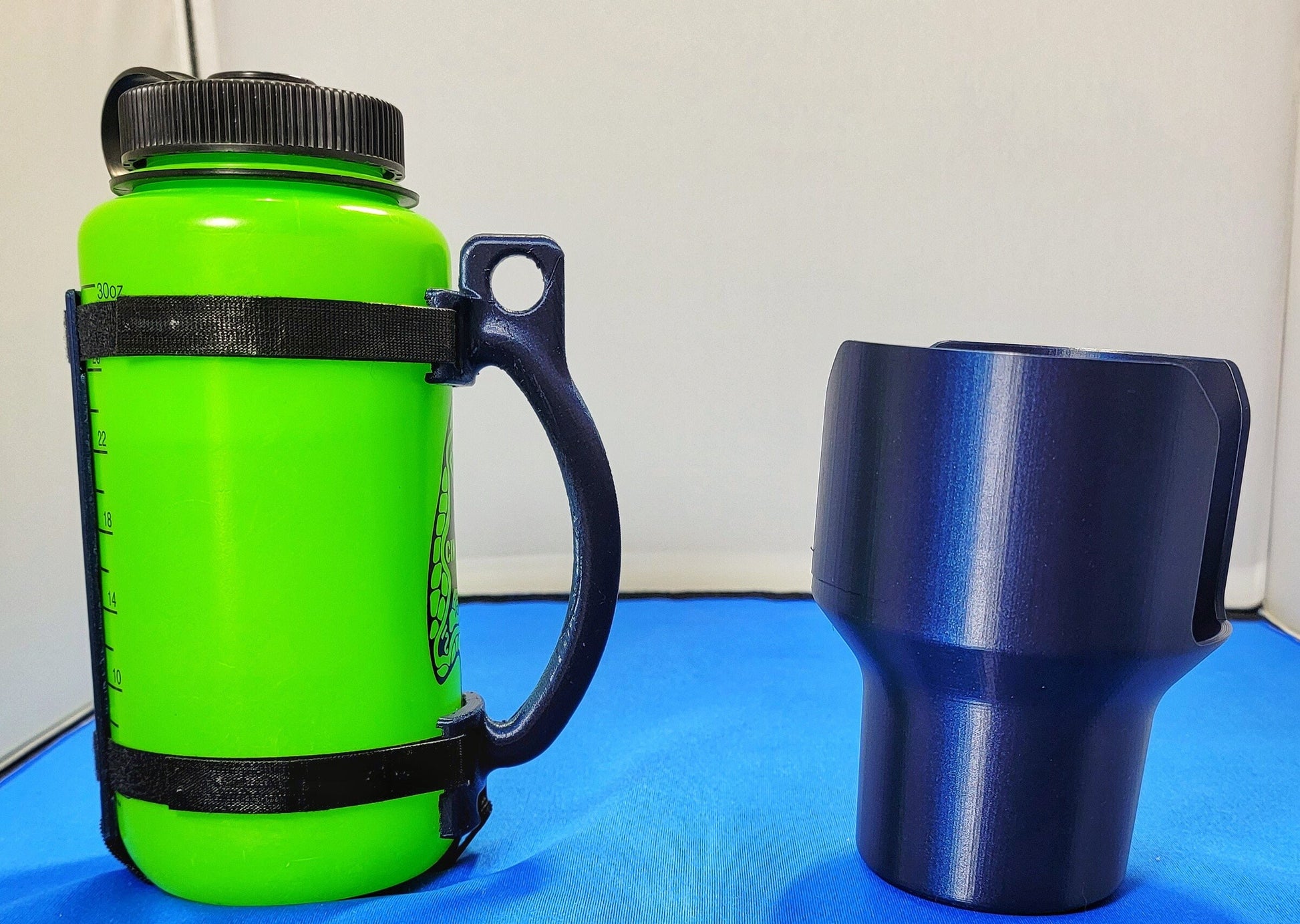 Hydroflask car cup holder adapter