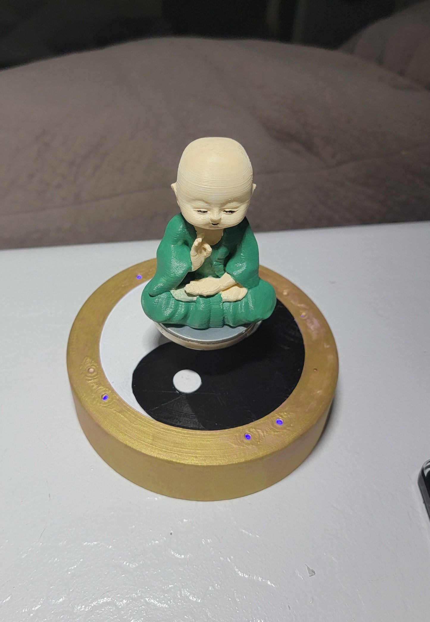 Floating Platform for Desktop